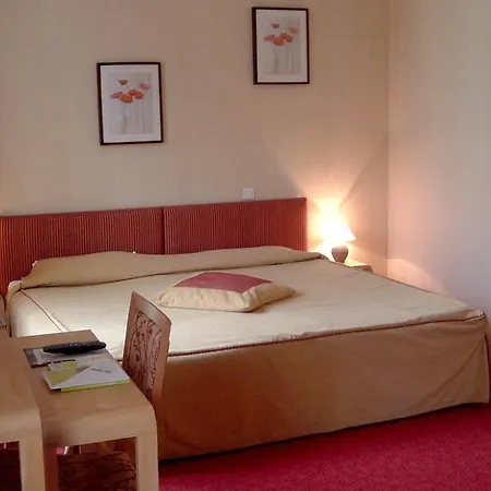 Hotel Brit Essentiel Robic