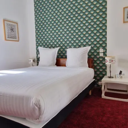 Hotell Brit Essentiel Robic Pontivy